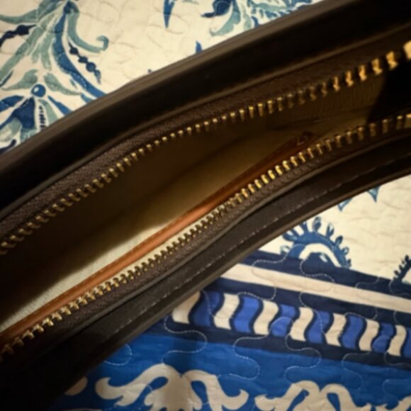 Tory Burch mercer gromet small shoulder bag - Picture 2 of 6